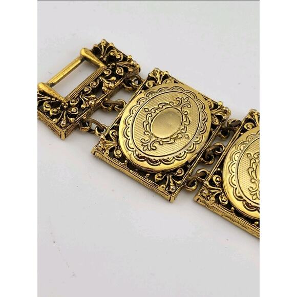 Vintage ART Signed Gold Tone Photo Locket Panel Bracelet Victorian Revival - Picture 4 of 10